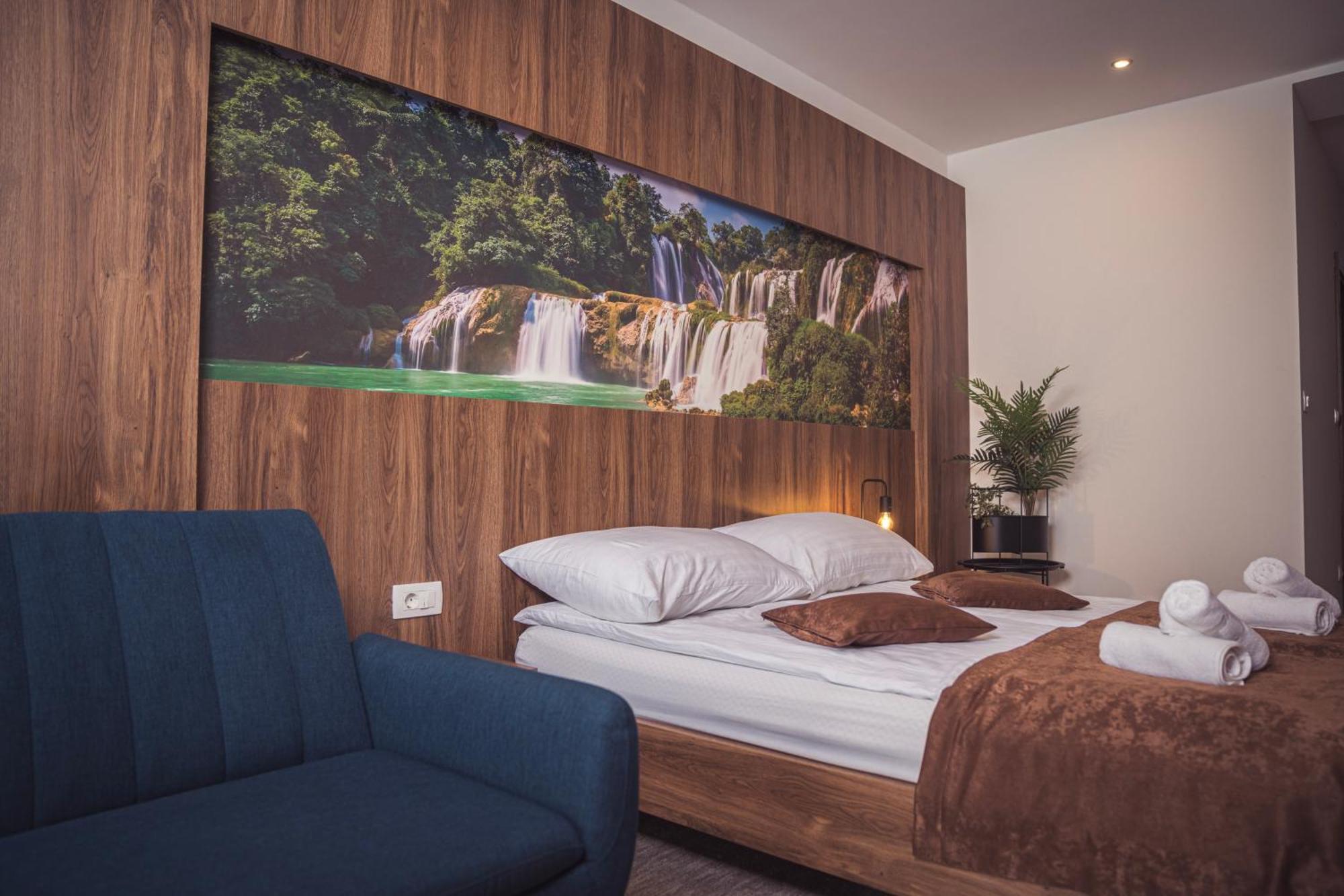 Hotel Tazz - River Front Oasis Collection Bihać Buitenkant foto